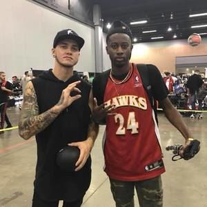 Meet your Posher, Tylar